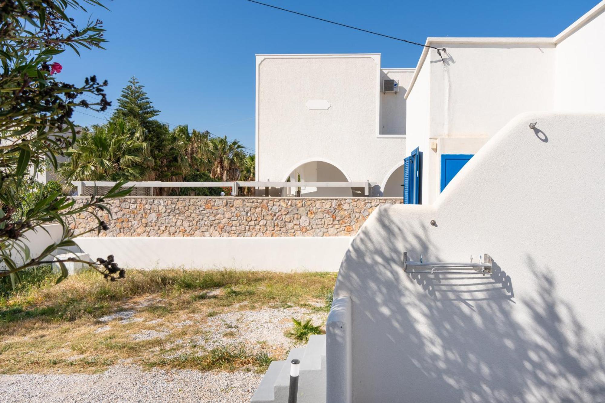 Aegean Blue Santorini Perissa Perissa (Santorini) Exterior foto